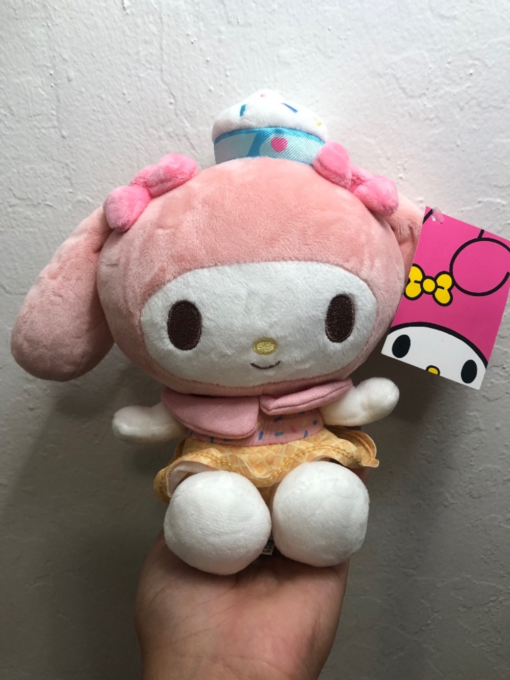 MY MELODY CONFECTIONER PLUSH 🧁